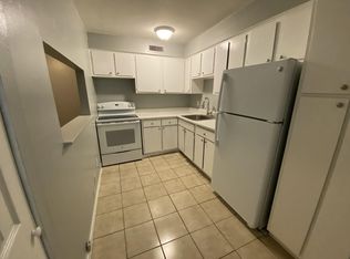 11811 Lake Ave APT 105, Lakewood, OH 44107