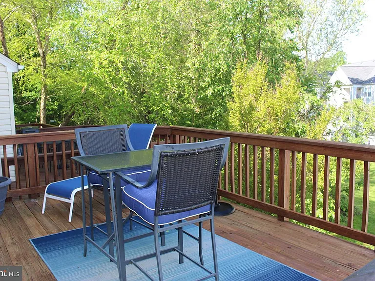 Relaxing deck off dining and kitchen rooms