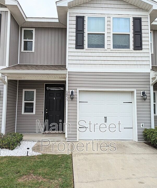 1st image of 6053 Royal Port Ct