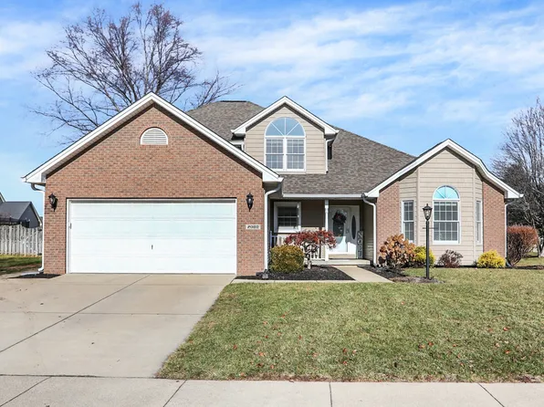 2080 Pinewood Dr, Columbus, IN 47203
