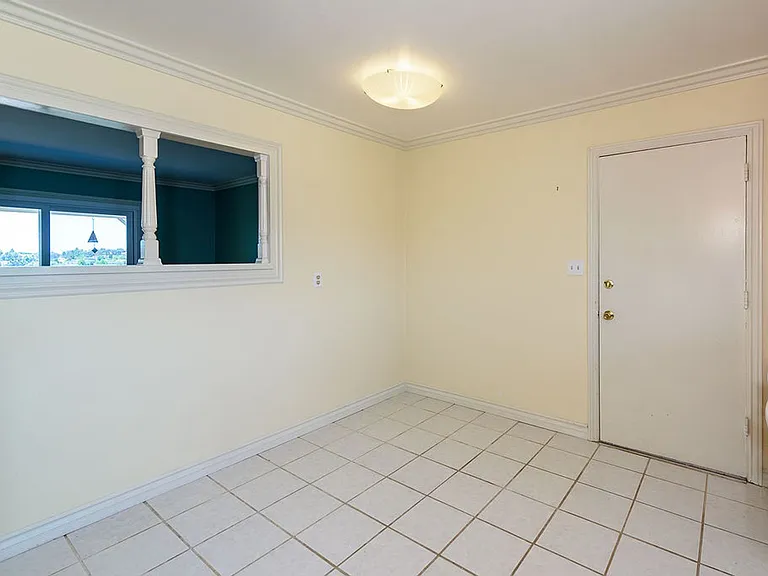 5501 Lodi St — Photo 13