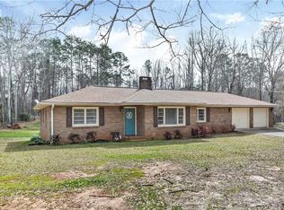 422 Doyle St, Westminster, SC 29693