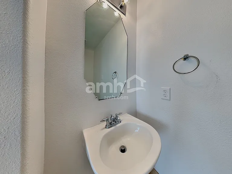 6630 Rusty Ridge Ln — Photo 7