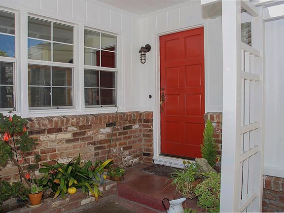 4th image of 1047 W Benjamin Holt Dr