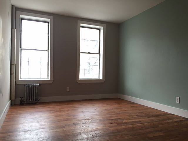 1st image of 668 Hancock St #2H