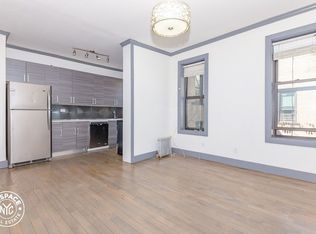 1212 Lincoln Pl #1M, Brooklyn, NY 11213