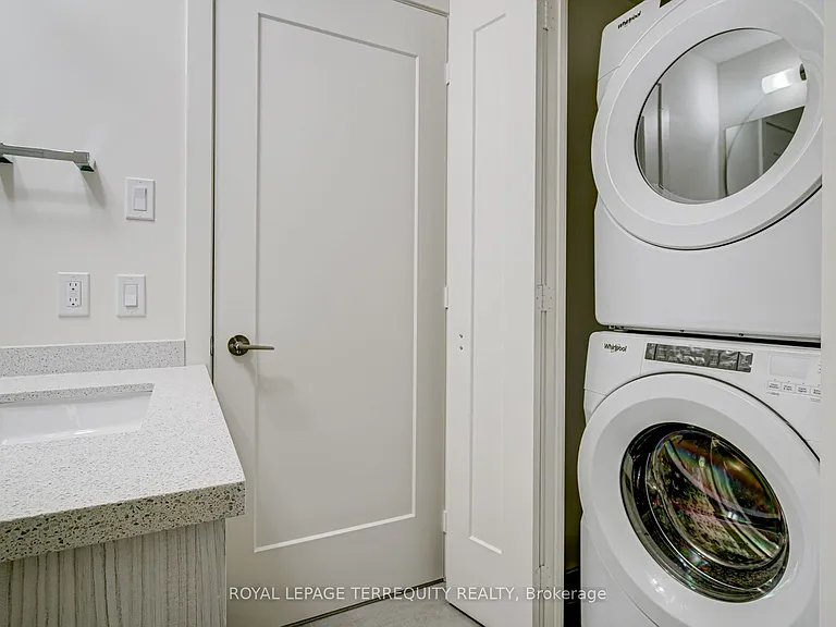 330 Richmond St W #2308 — Photo 15
