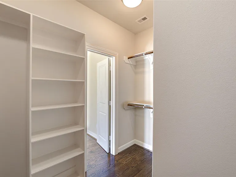 5813 Washington Ave #B — Photo 29