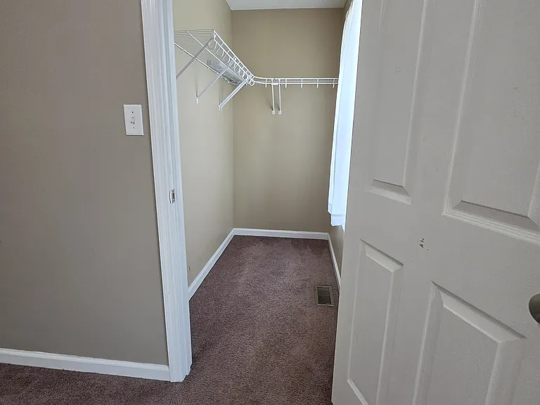272 Percheron Dr — Photo 23