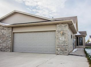 1888 6th St W, West Fargo, ND 58078