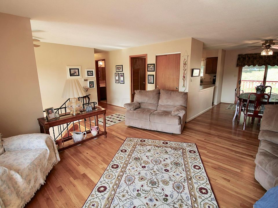 1st image of 91 Briarwood Dr