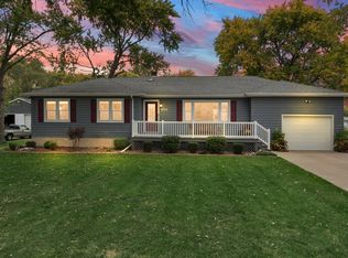 3272 Otto St, Lansing, IL 60438