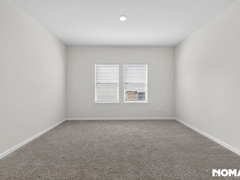 6039 Hickory Creek Ct — Photo 22