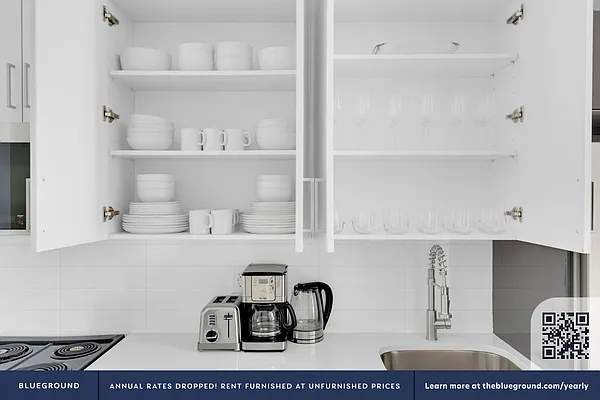 Rented by The Blueground | media 8