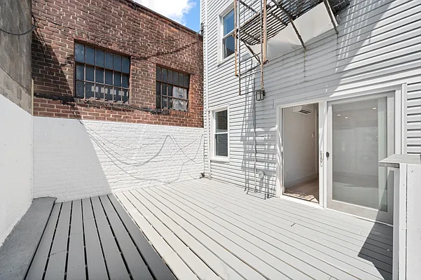 Rented by Ankor Management | media 6