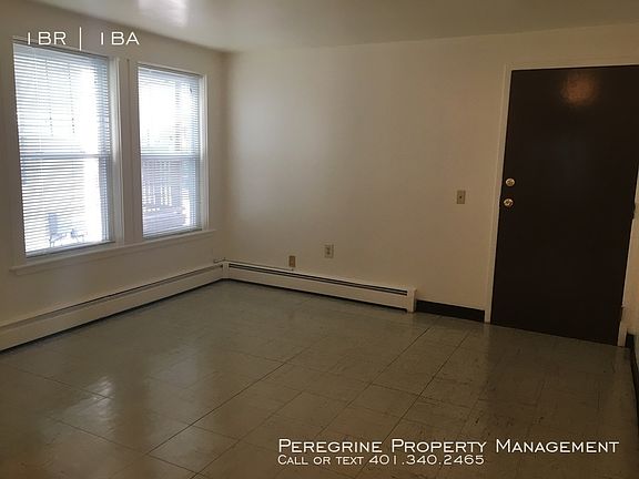 3rd image of 216 Illinois St APT 2