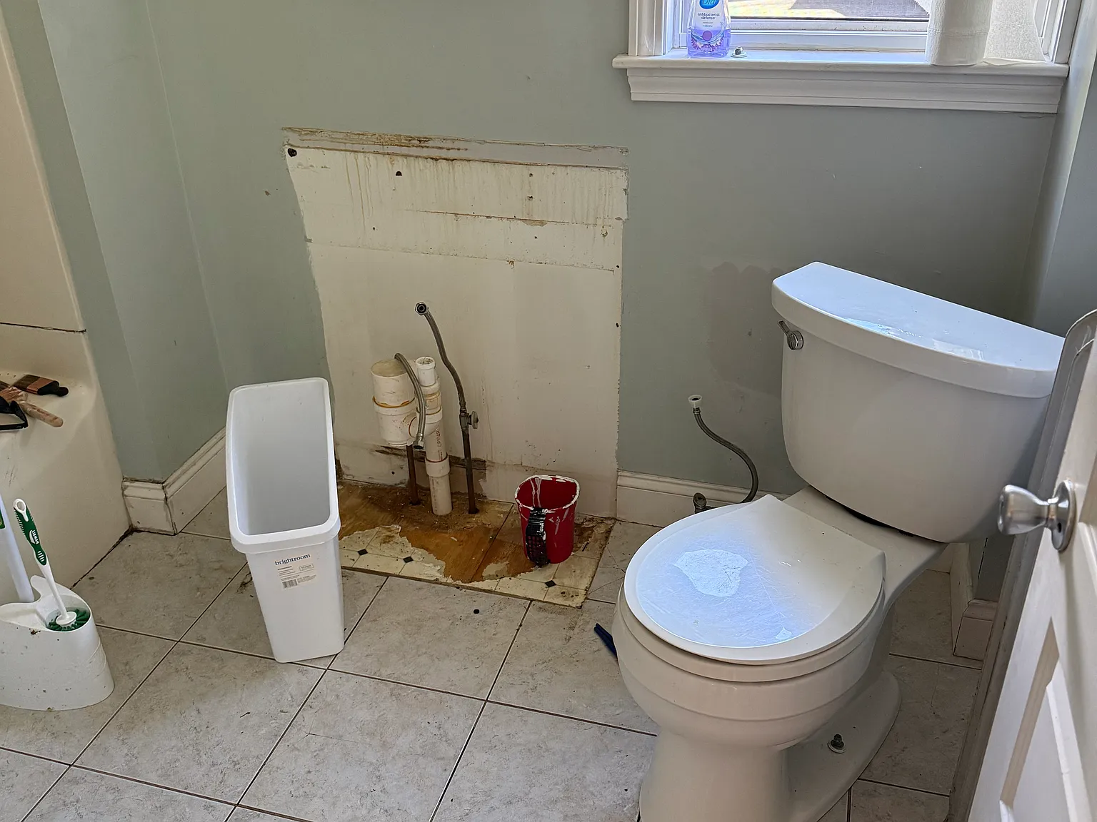 3 bed, 1600 sqft, $3,200 — Photo 1