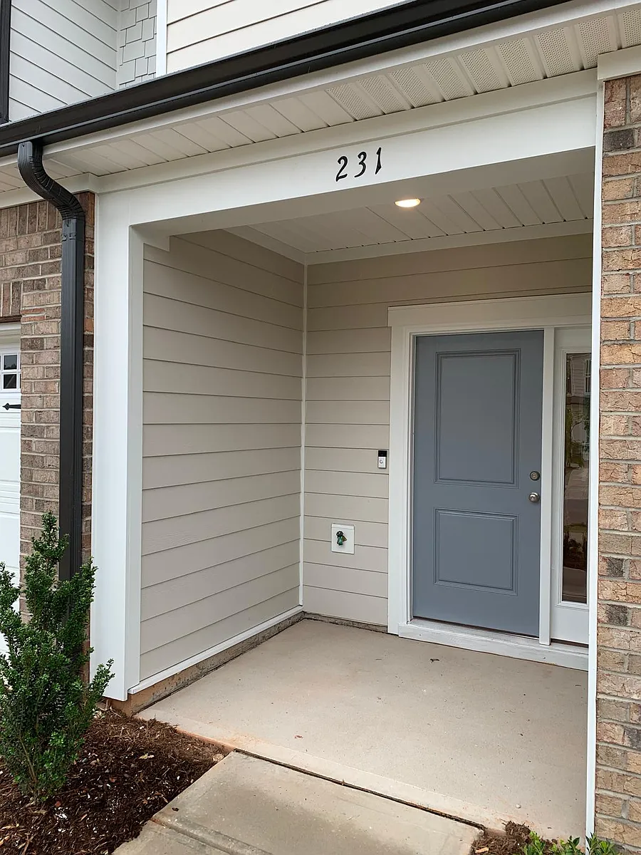 Building Photo - 231 Broomside Ave