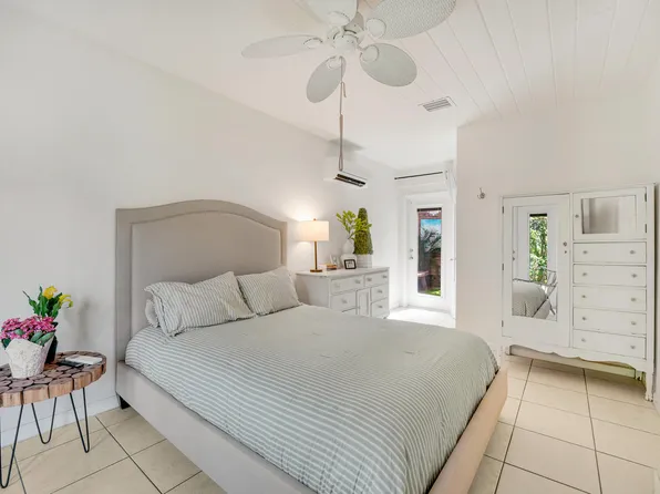 1236 NE 13th Avenue, Fort Lauderdale, FL 33304