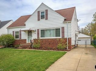 361 High Tee St, Willowick, OH 44095