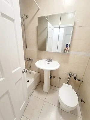 Rented by Taichi Fudosan | media 4