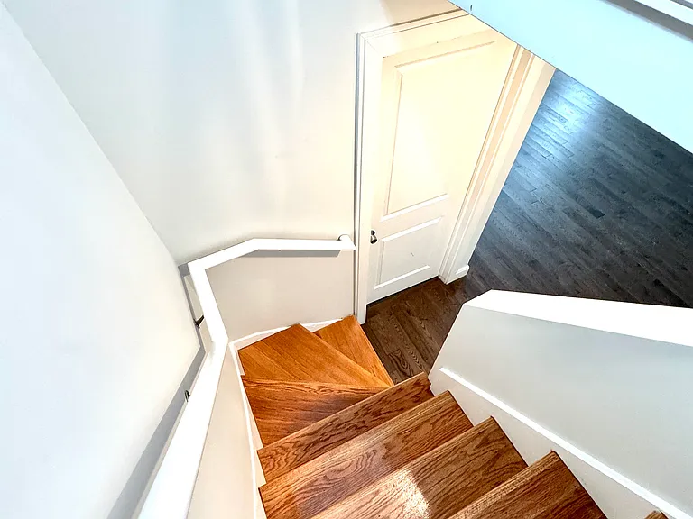 187 Webster Ave #2 — Photo 14