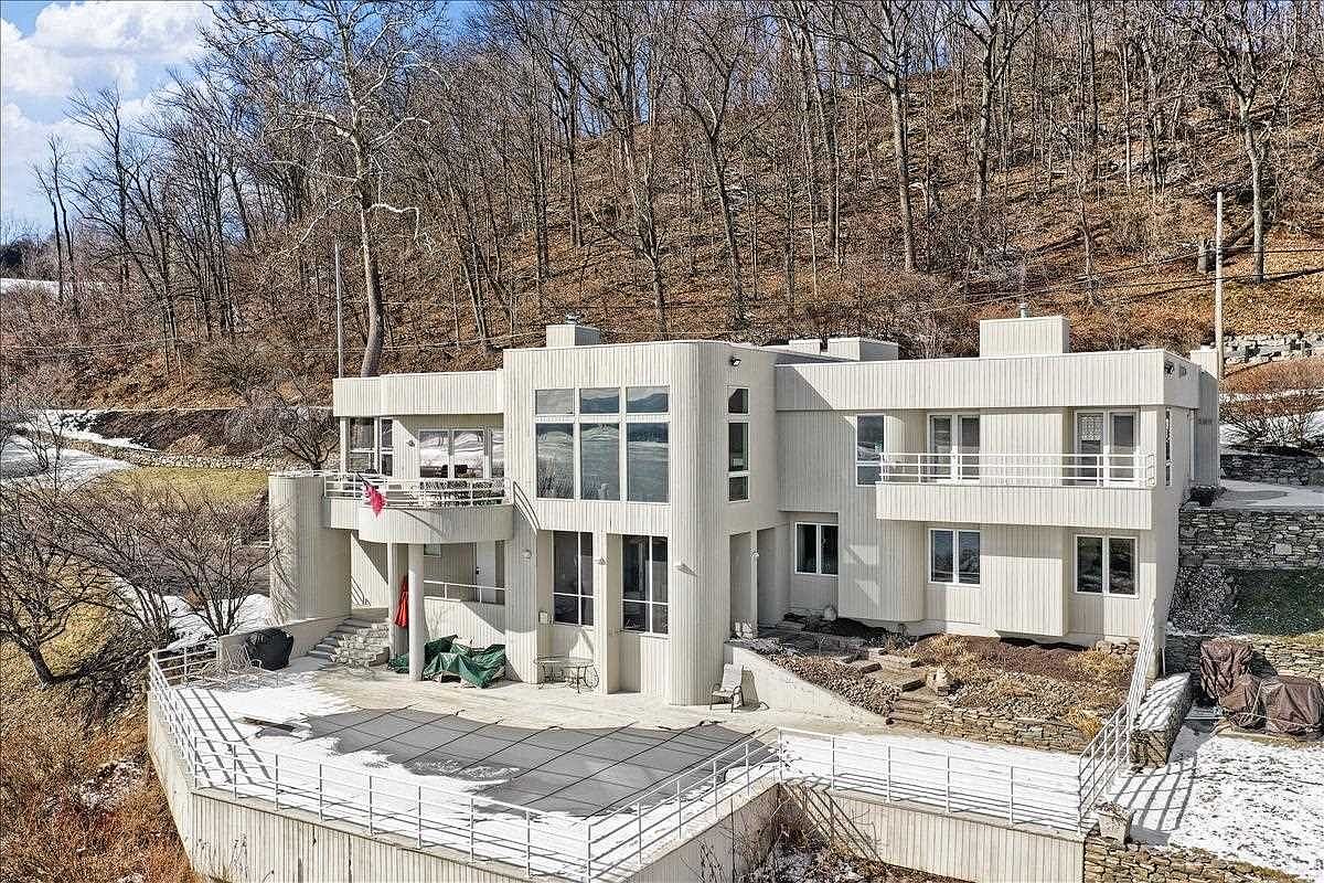 674 River Rd, Newburgh, NY 12550 Zillow