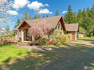251 E Linda Vista Ct, Union, WA