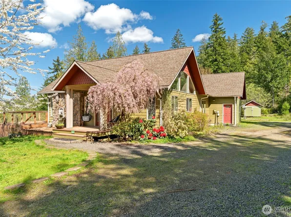251 E Linda Vista Court, Union, WA 98592