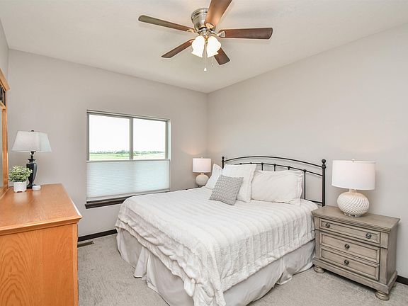 5th image of 9702 W Broek Dr