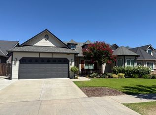 3156 N Arroyo Ave, Fresno, CA 93727