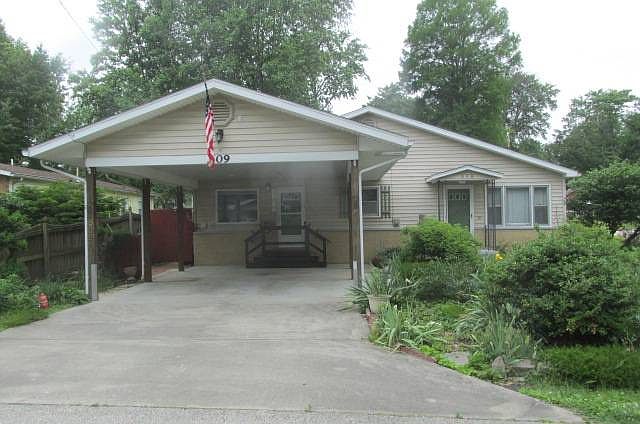 1st image of 509 22nd St