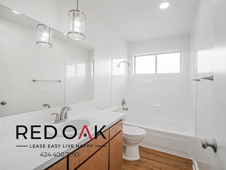 411 E Bay State St — Photo 16
