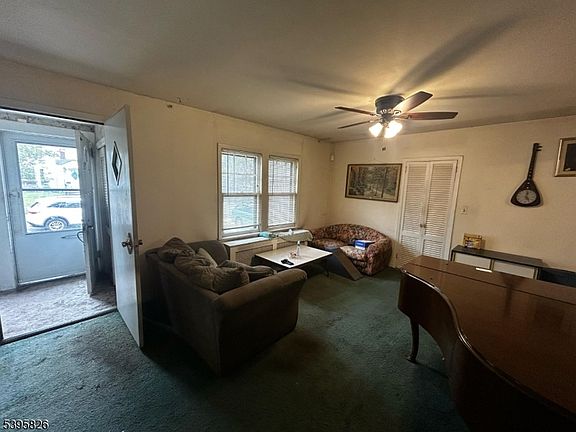 2nd image of 275 Forbes St