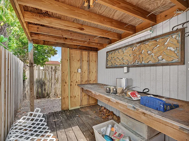 318 Glen Arbor Ter — Photo 26