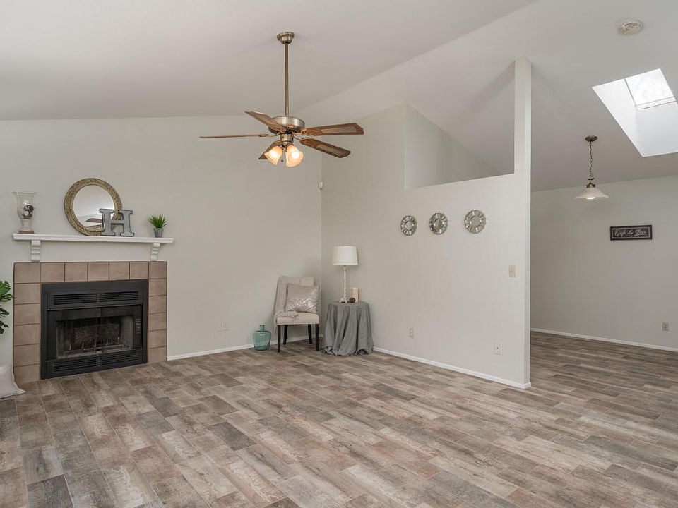 1st image of 4158 E Hidalgo Ave