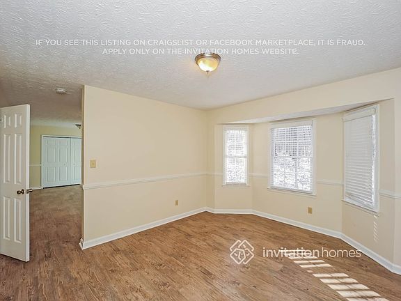 4th image of 465 Benjamin Cir