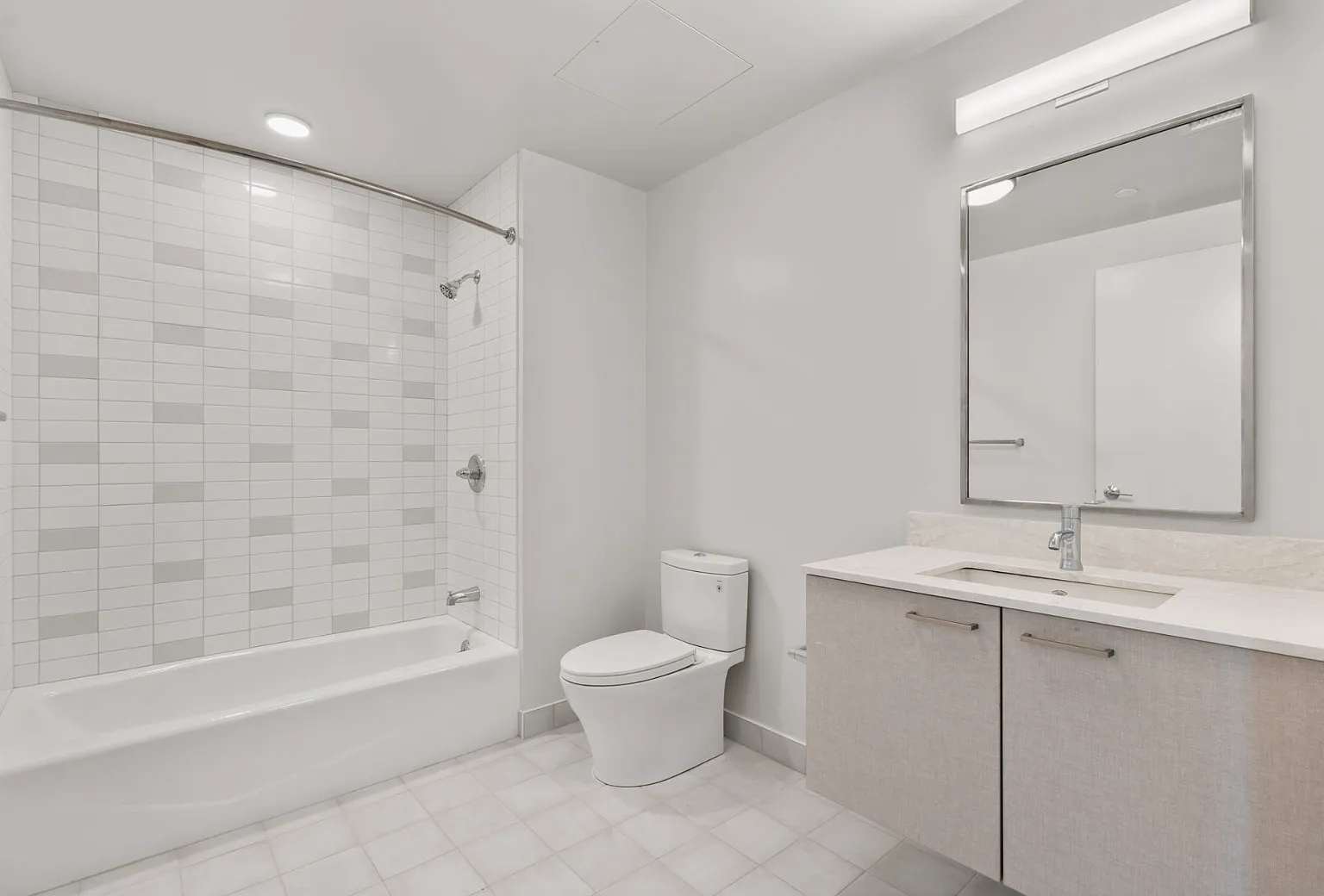 280 Western Ave — Photo 2