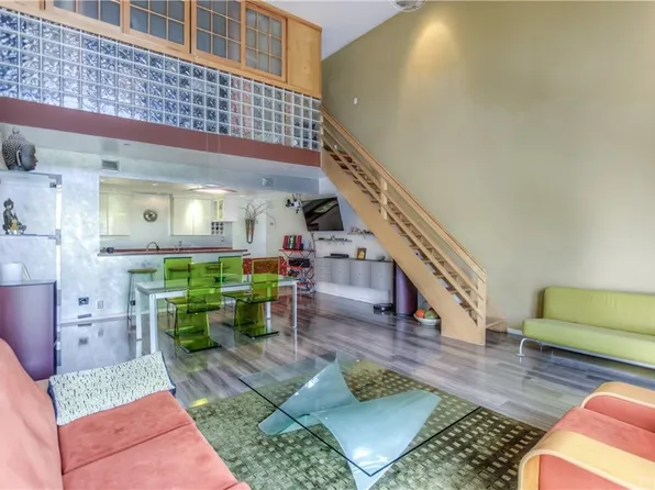 964 Hancock Ave APT 303, West Hollywood, CA 90069