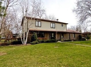 4500 Pride Ct, Rolling Meadows, IL 60008