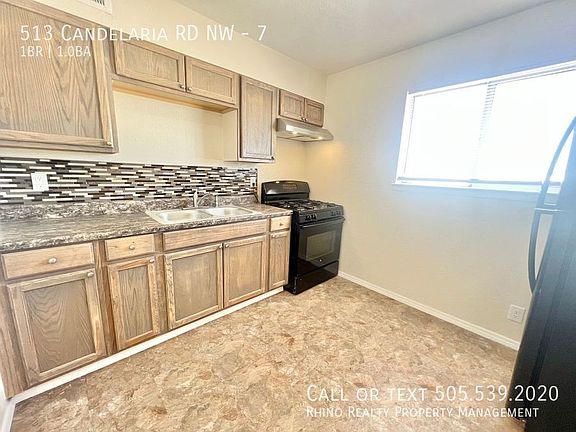 3rd image of 513 Candelaria Rd NW Unit 7