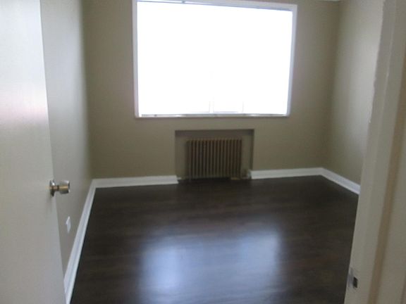 5th image of 1375 N Washington St APT 207