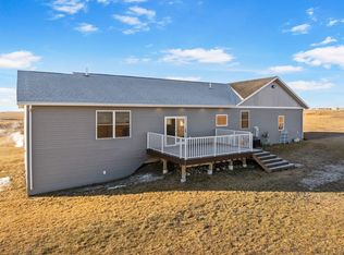 1605 30th Ave NE, Minot, ND 58703