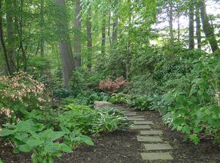 47 Club Way, Red Bank, NJ 07701