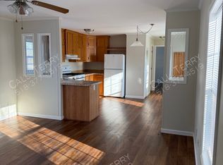 64 Alflo Cir, Schenectady, NY 12302