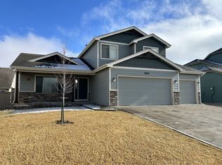 9076 Painted Horse Ln, Wellington, CO 80549
