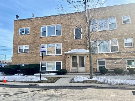 2nd image of 5555 W Edmunds St APT 3
