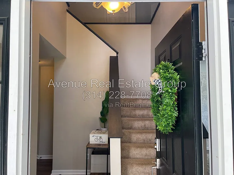 31 Heatherwood Ct — Photo 2