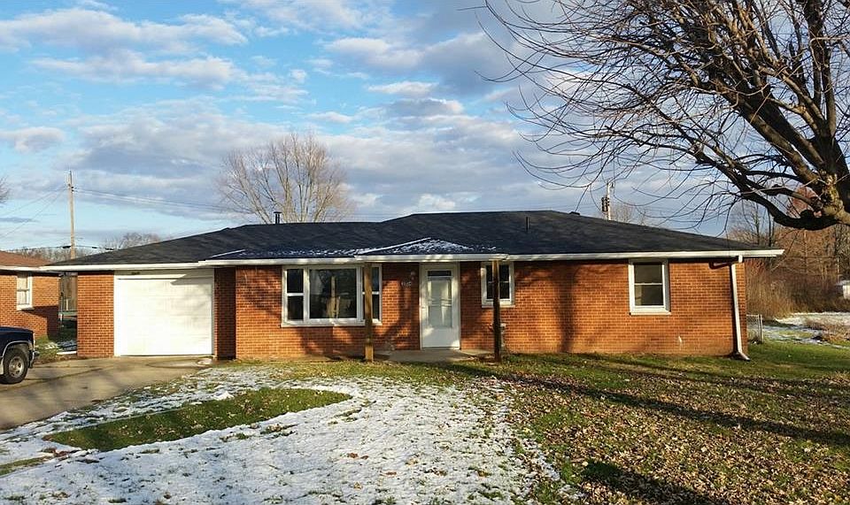 1st image of 3104 Paradise Dr