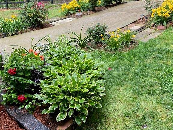 2nd image of 420 Ed Church Rd